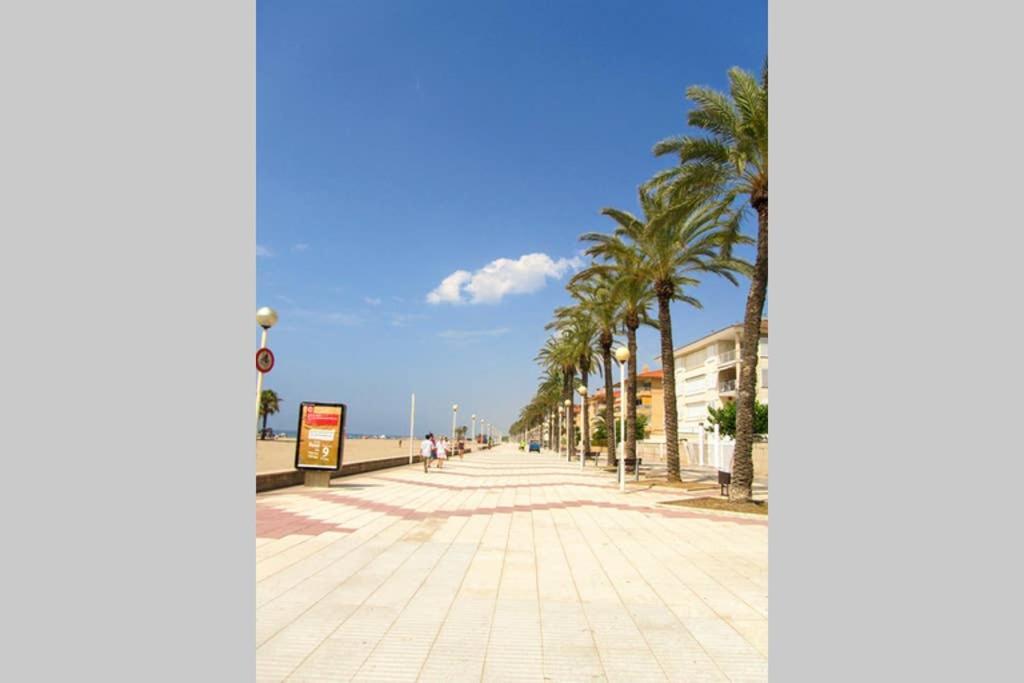 דירות Apartamento En Calafell A 100M De La Playa מראה חיצוני תמונה